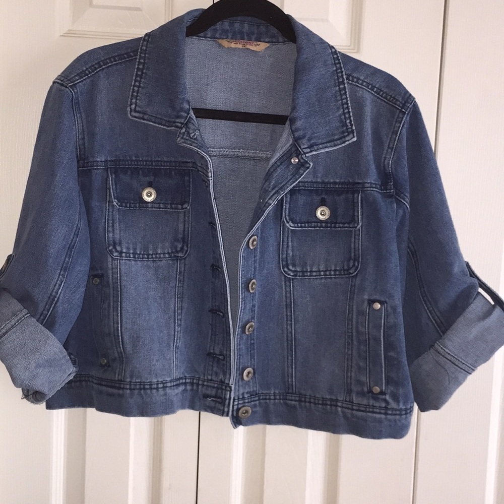 Cropped Denim Jacket!